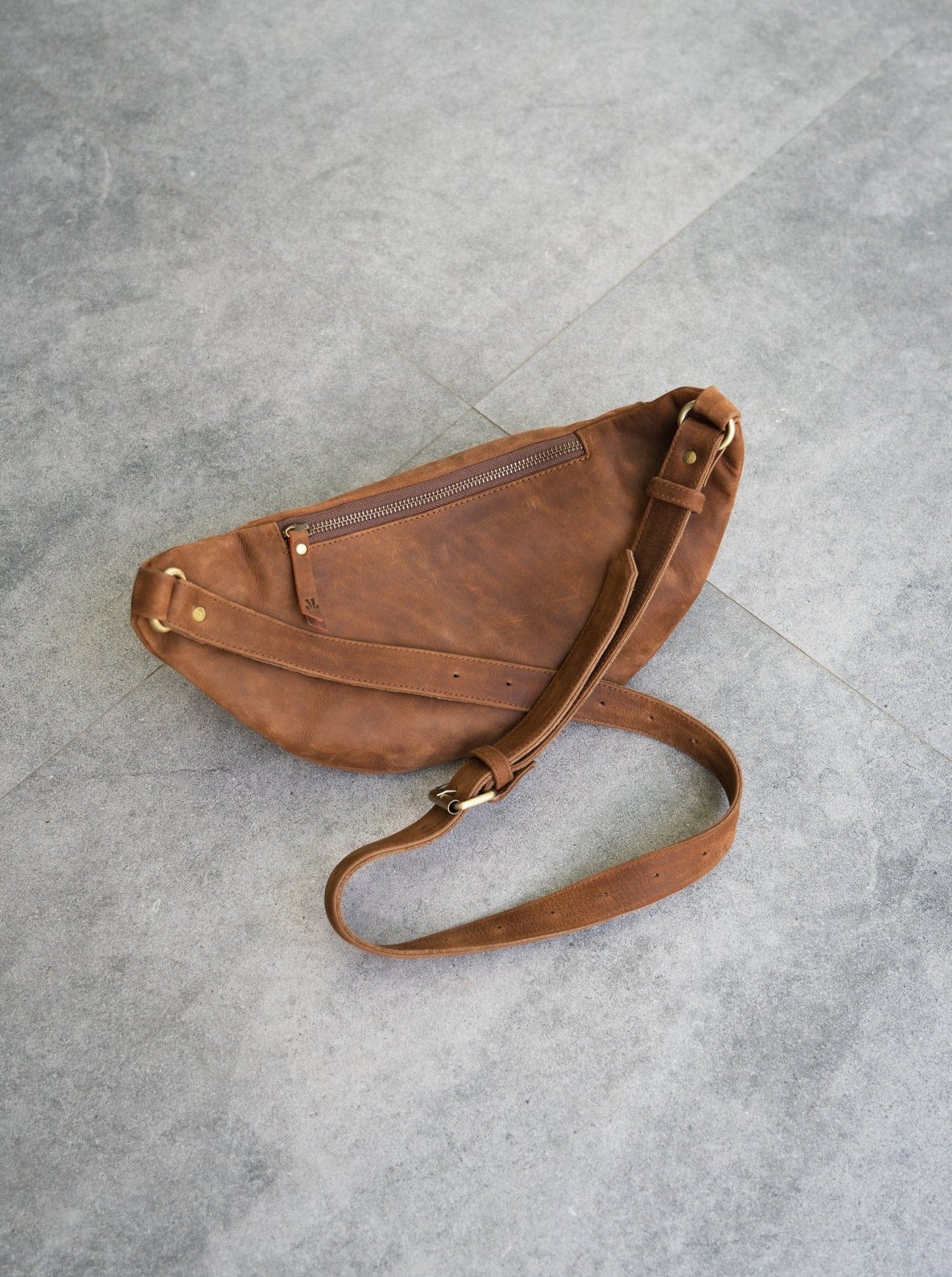 Mandrn Atlas - Saddle Fanny Pack