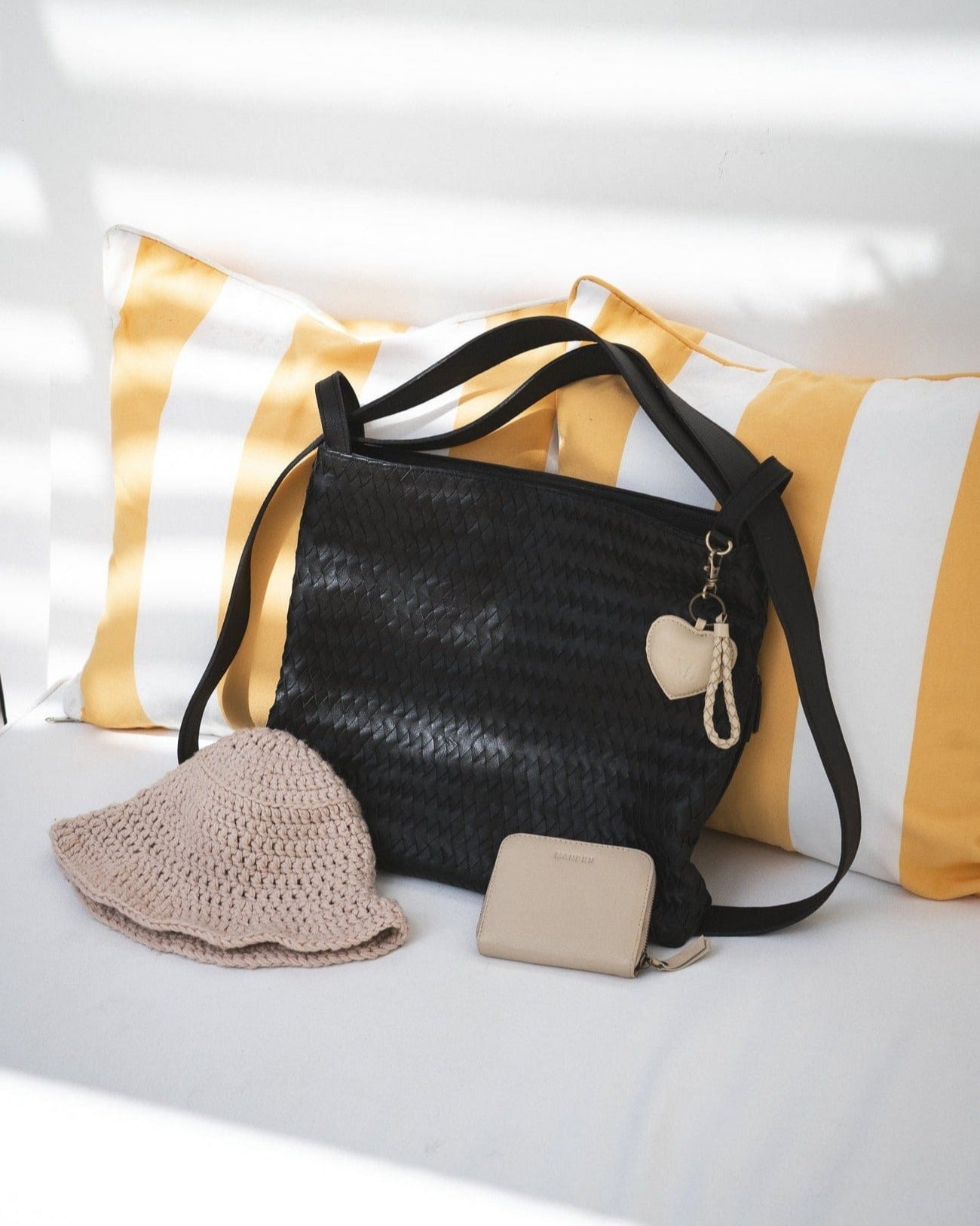 MANDRN Evra Woven Tote - Black tote
