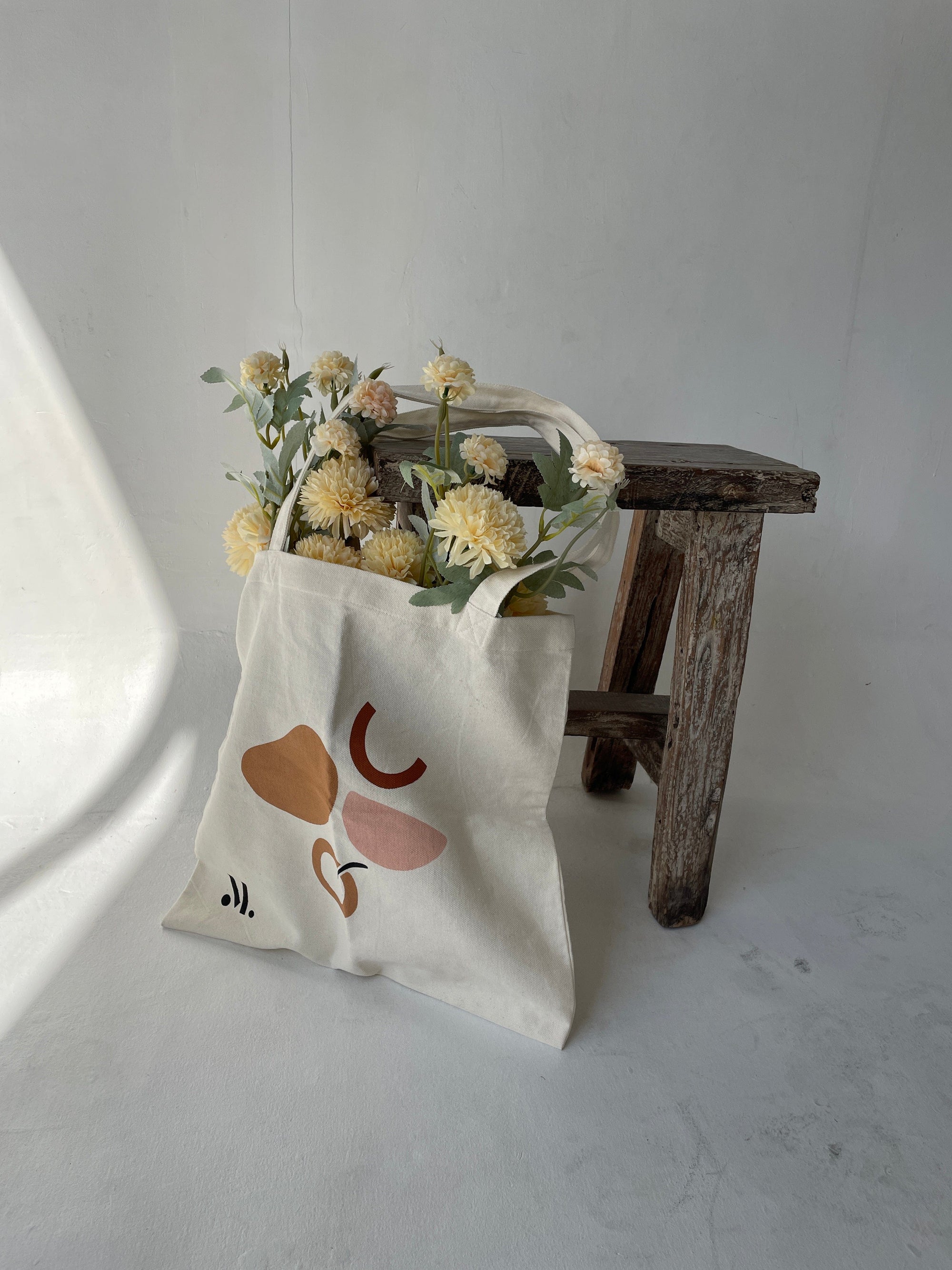 Mandrn  MANDRN Tote Bag tote