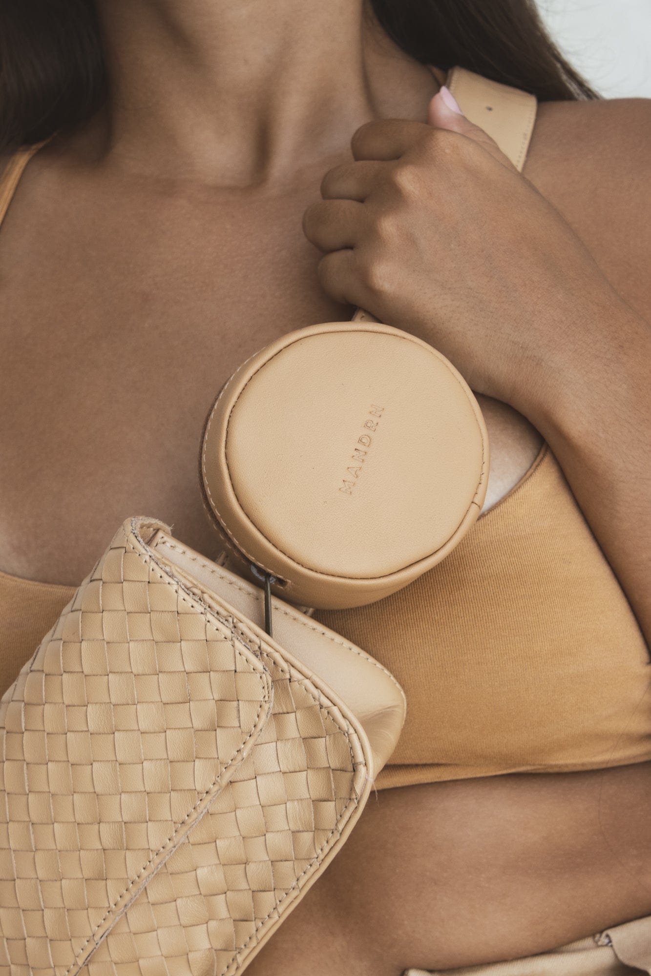 MANDRN | The Rover- Tan Leather Circle Pouch