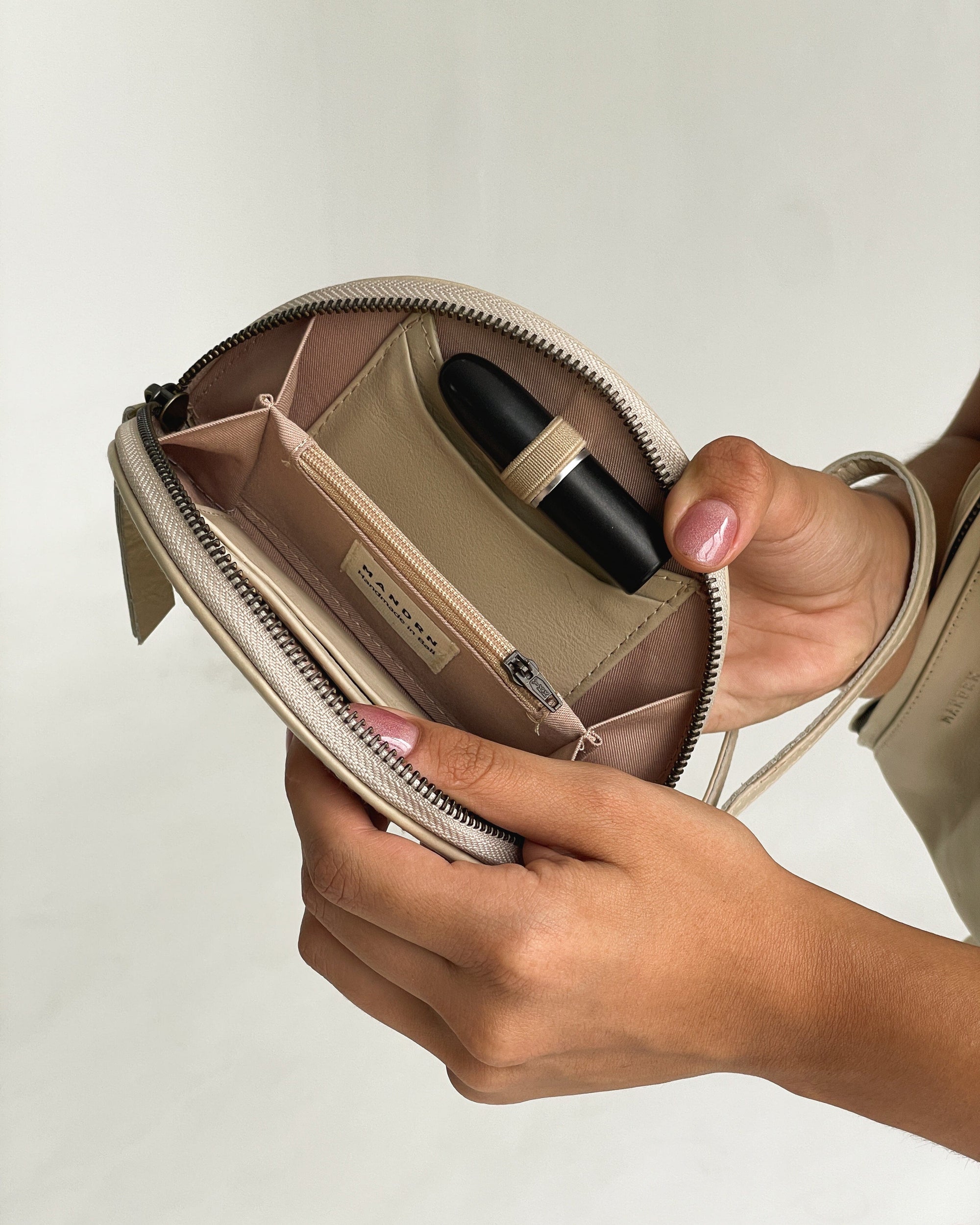 Mandrn Wedge Wallet - Bone Wallets & Money Clips