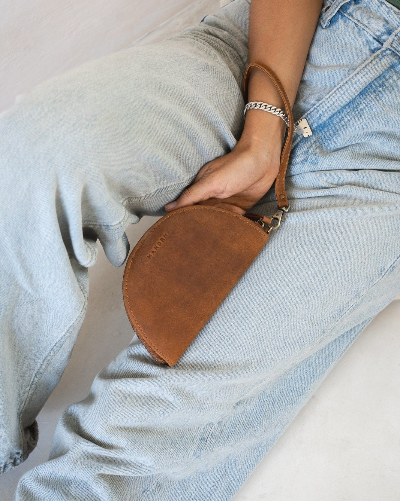 Mandrn Wedge Wallet - Saddle (Light) Wallets & Money Clips