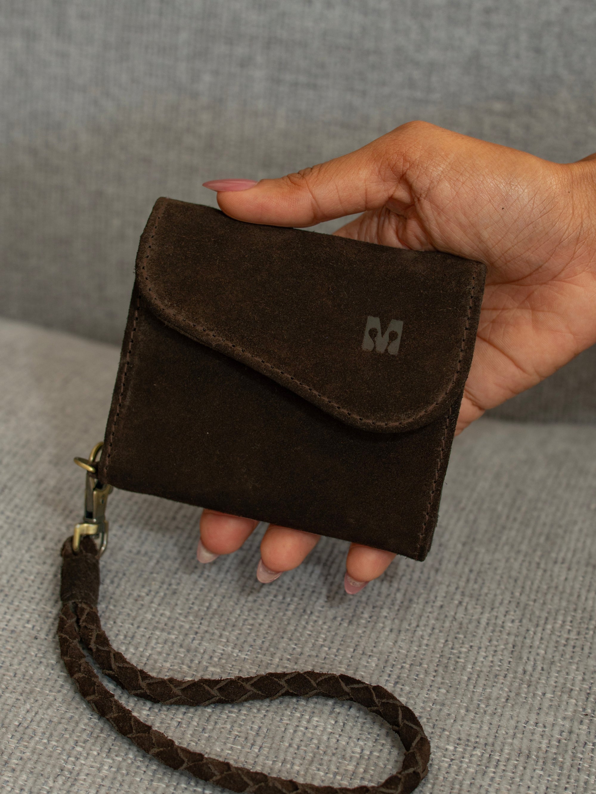 Noa - Espresso Suede