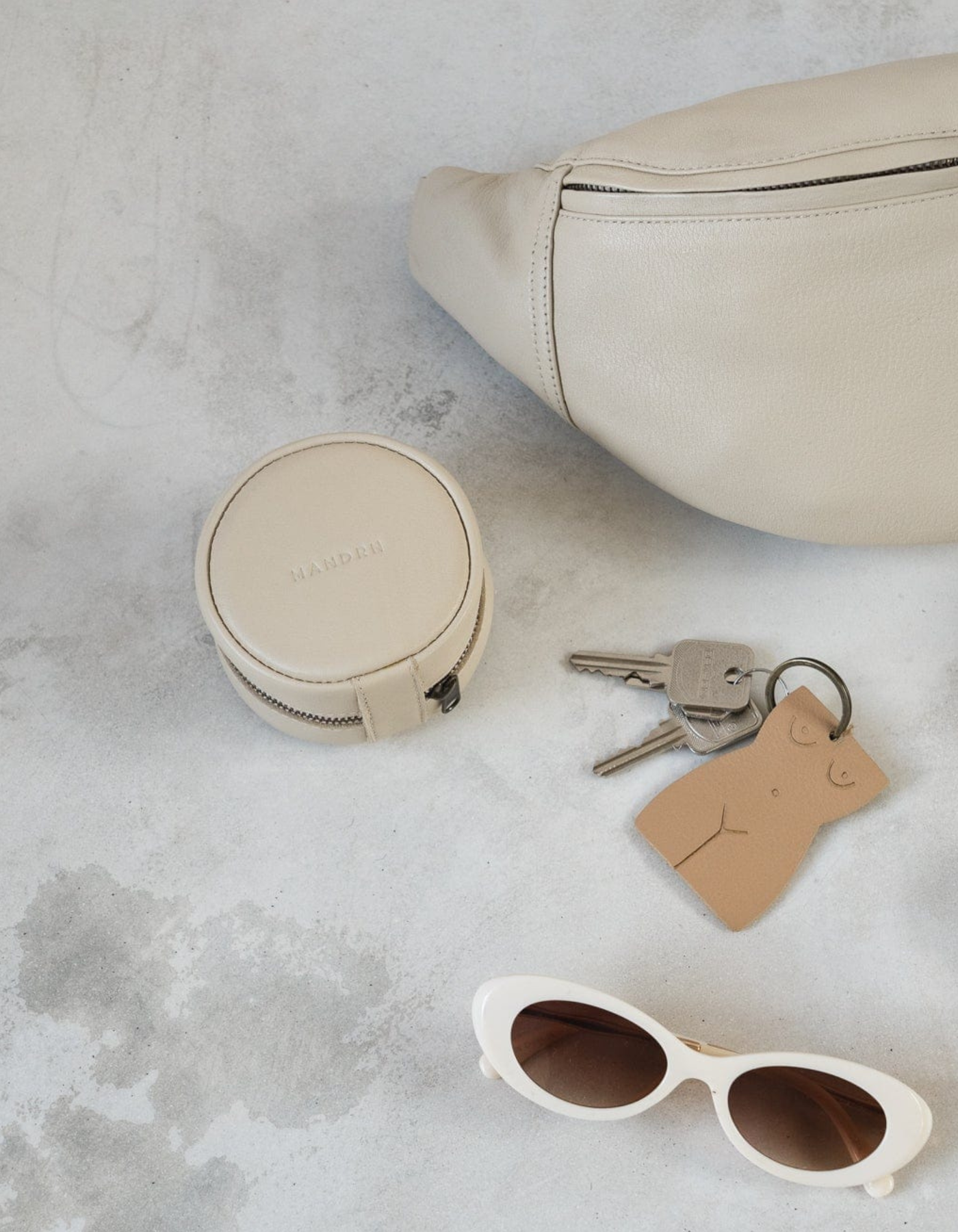 Rover Circle Pouch - Bone