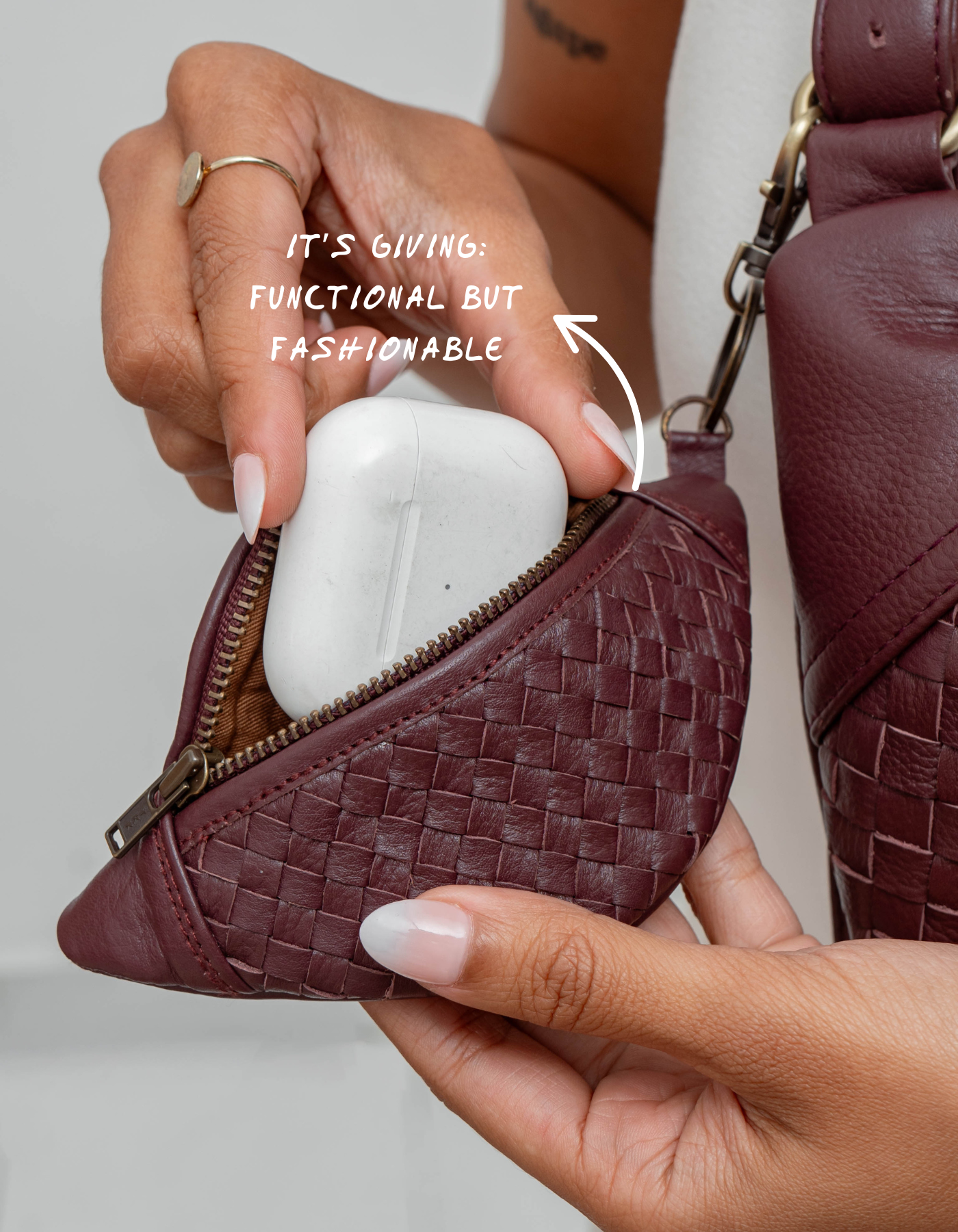 [PRE-ORDER]- Mini Woven Atlas - Burgundy