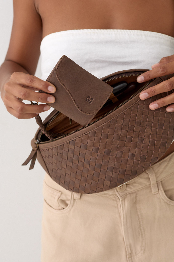 Noa Wallet - Saddle Dark