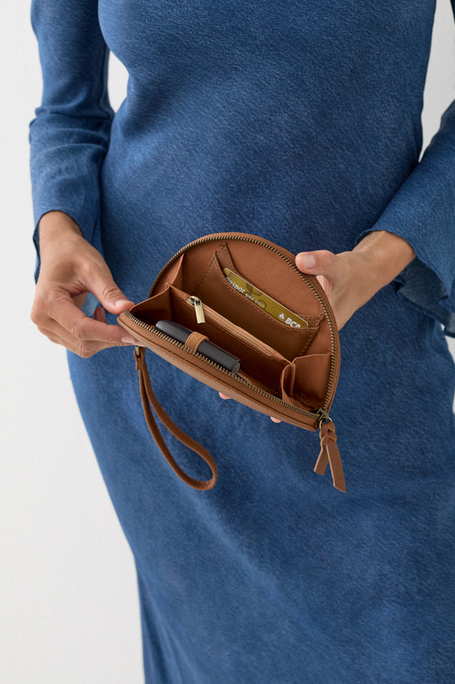 Wedge Wallet - Tan