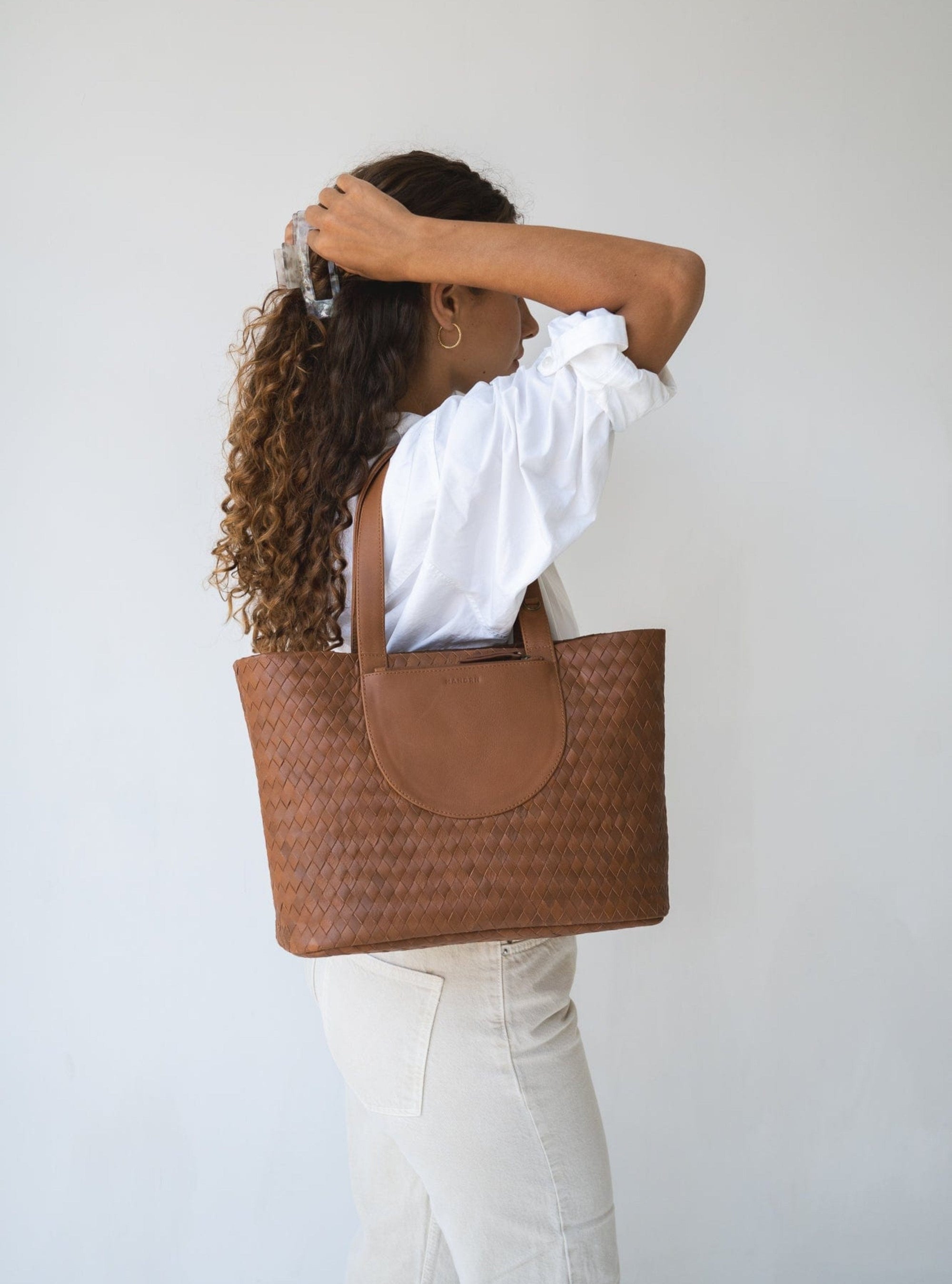 Mandrn Andie Woven Tote - Tan tote