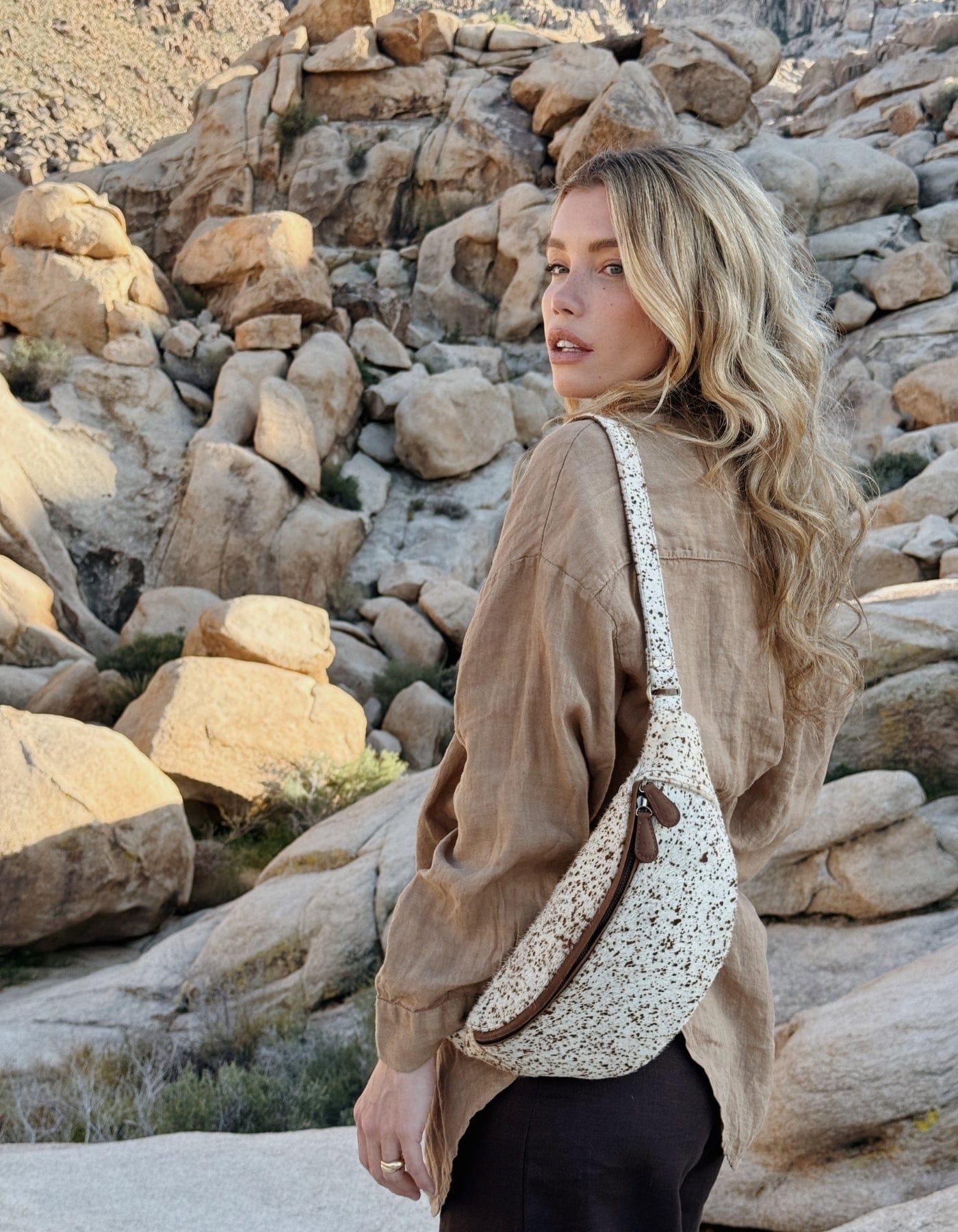 MANDRN | The Atlas- Speckled Leather Crossbody Bag
