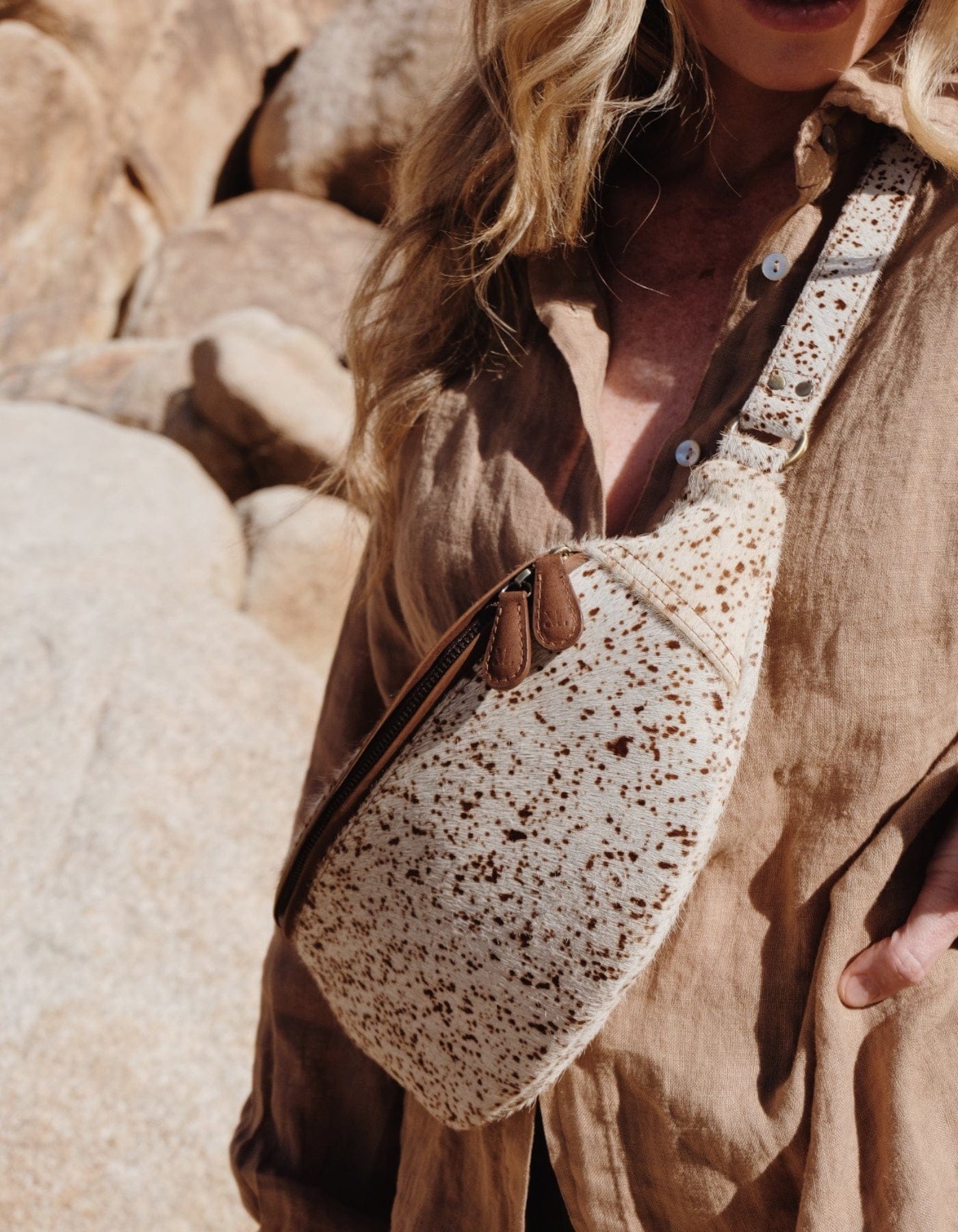 MANDRN | The Atlas- Speckled Leather Crossbody Bag