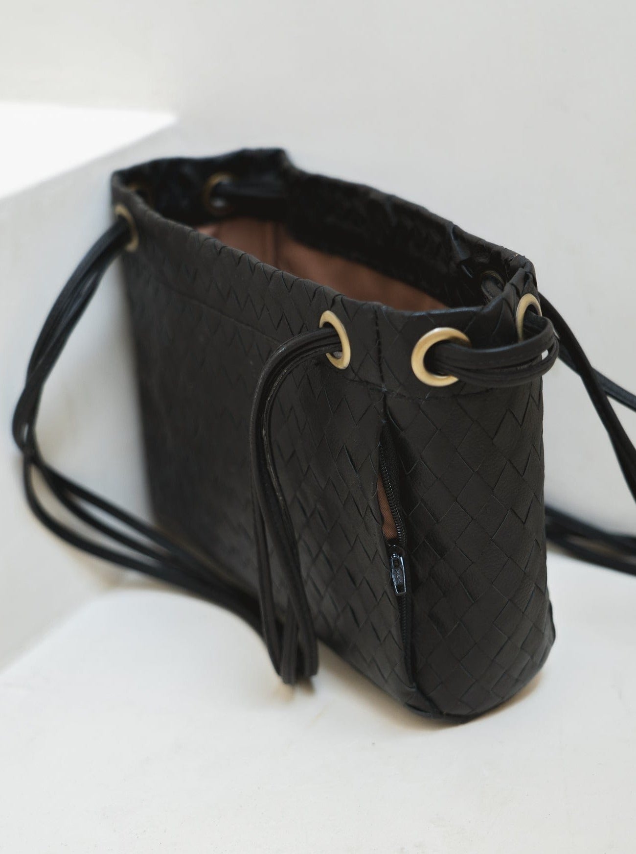 Mandrn Lou Woven - Black Bag