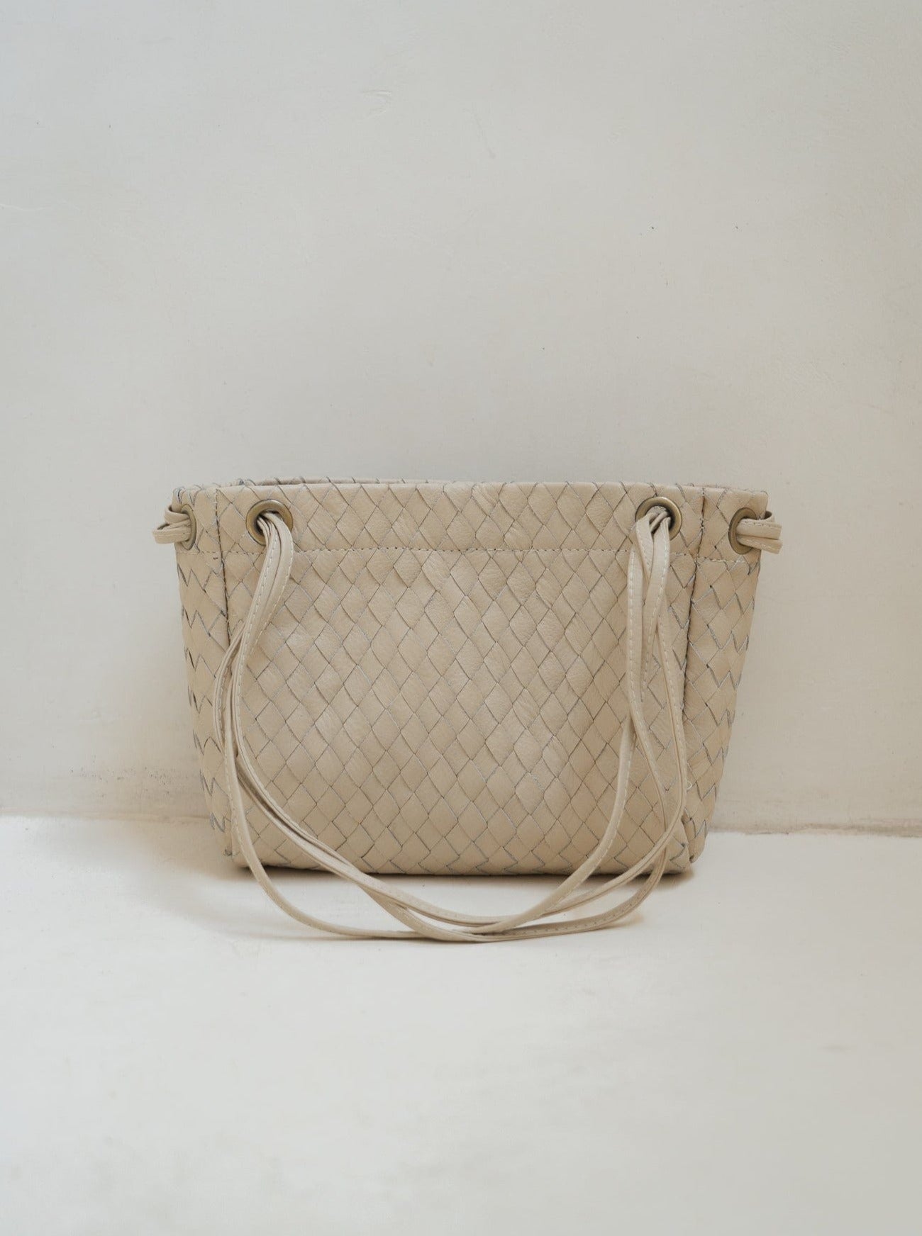 Mandrn Lou Woven - Bone Bag