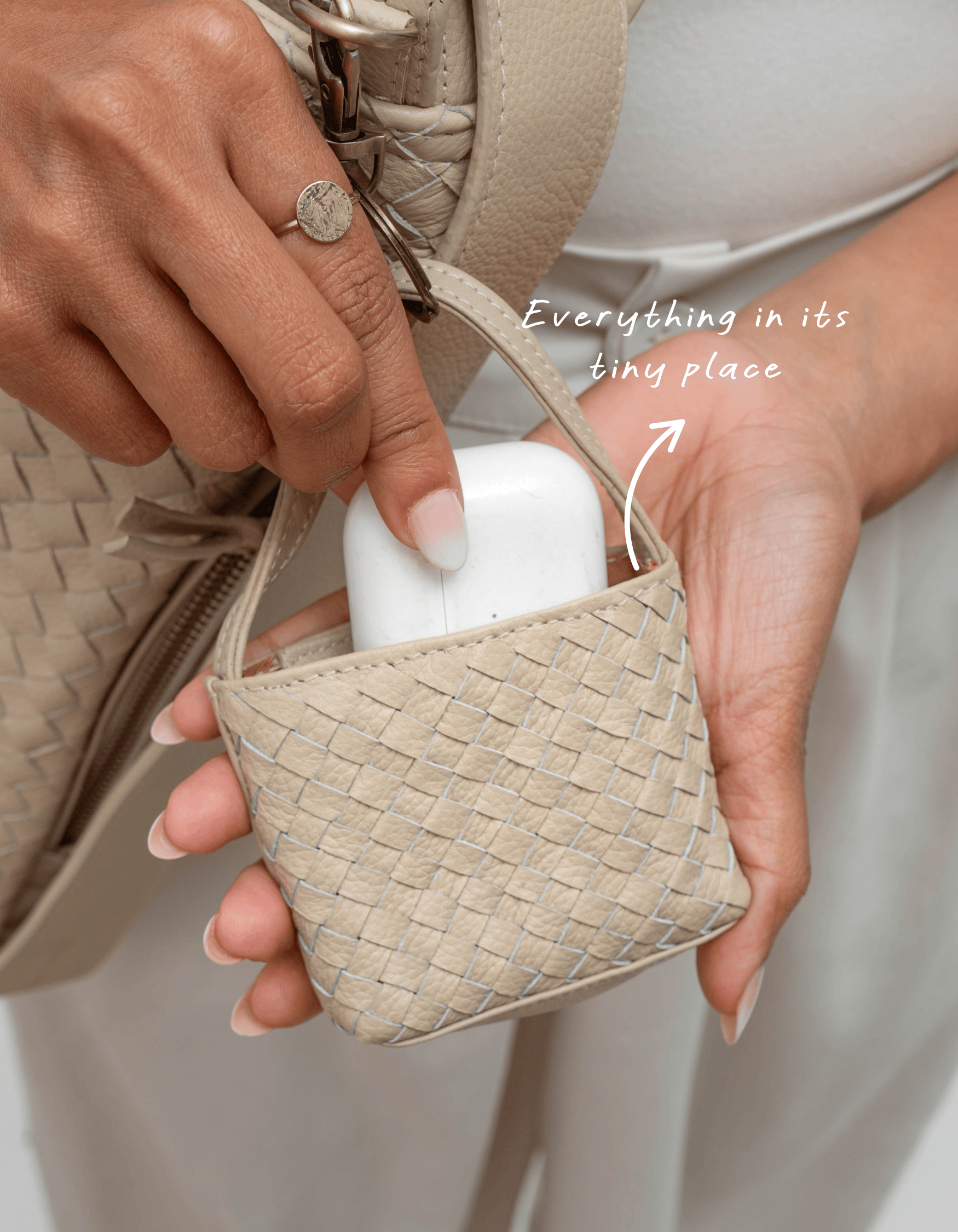 Mandrn Mini Evra - Bone Keychain