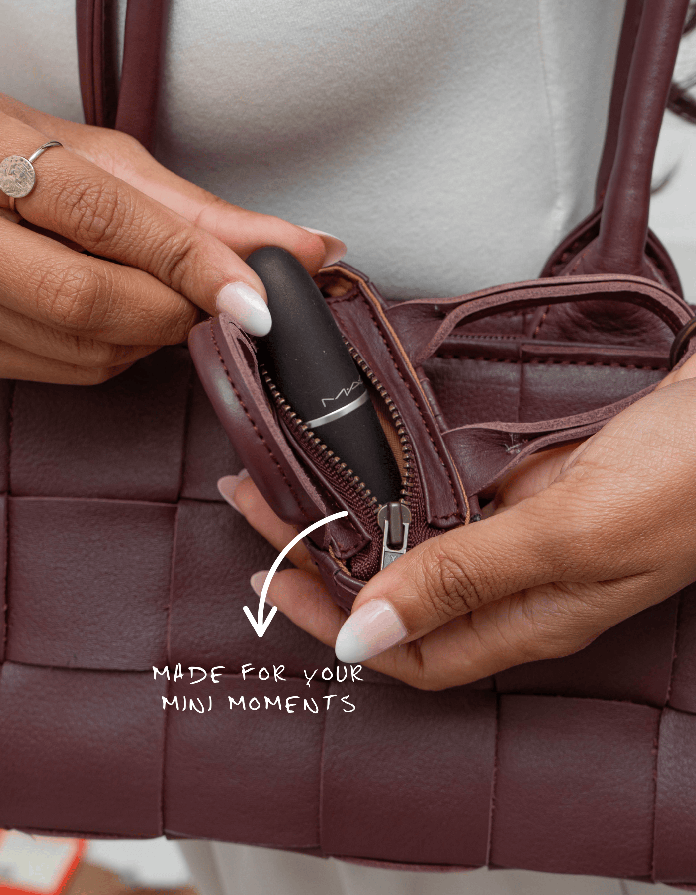 Mandrn Mini Rosalie - Burgundy Keychain