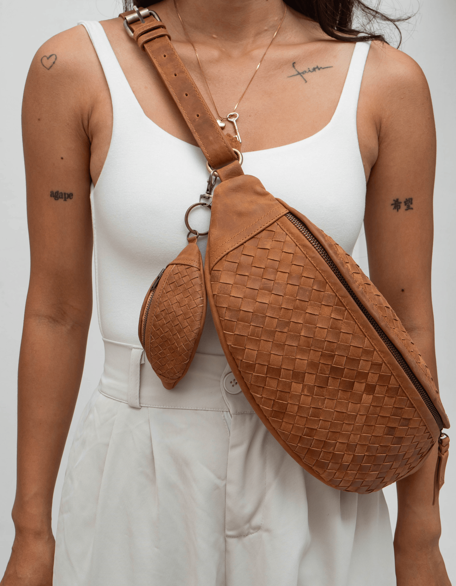 Mandrn Mini Woven Atlas - Saddle Light Keychain