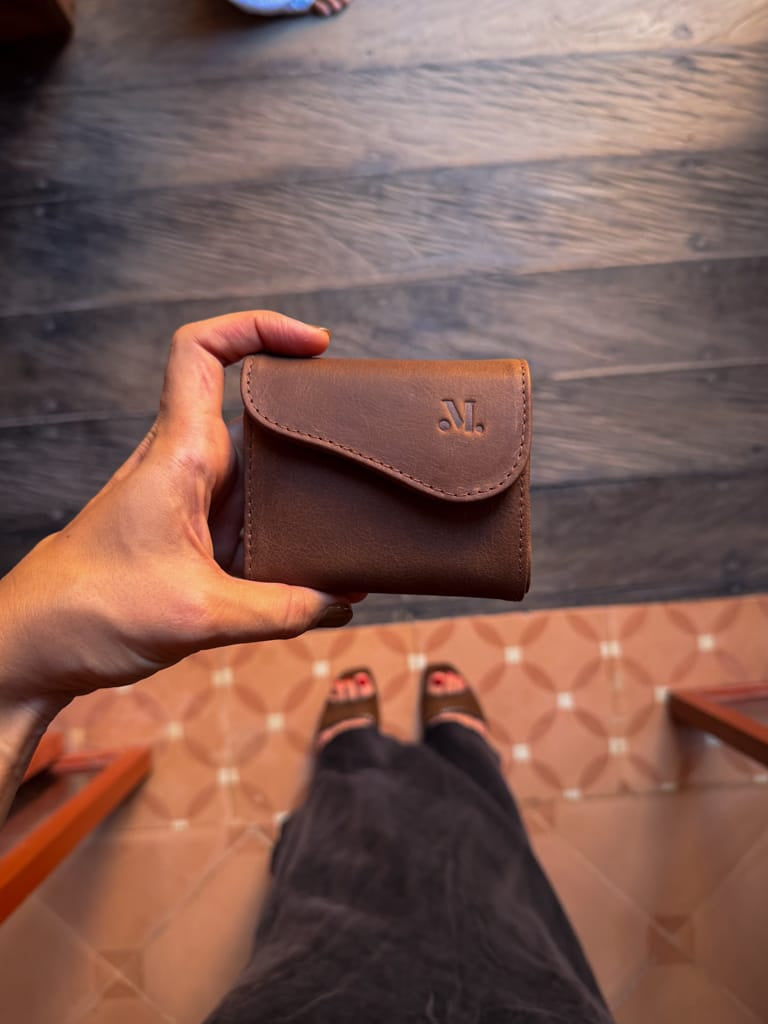 MANDRN Noa Wallet - Saddle Dark Wallets &amp; Money Clips