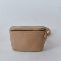 Mandrn [PRE-ORDER]- Remy - Sand Fanny Pack