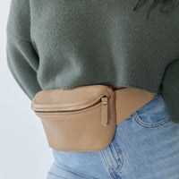 Mandrn [PRE-ORDER]- Remy - Sand Fanny Pack