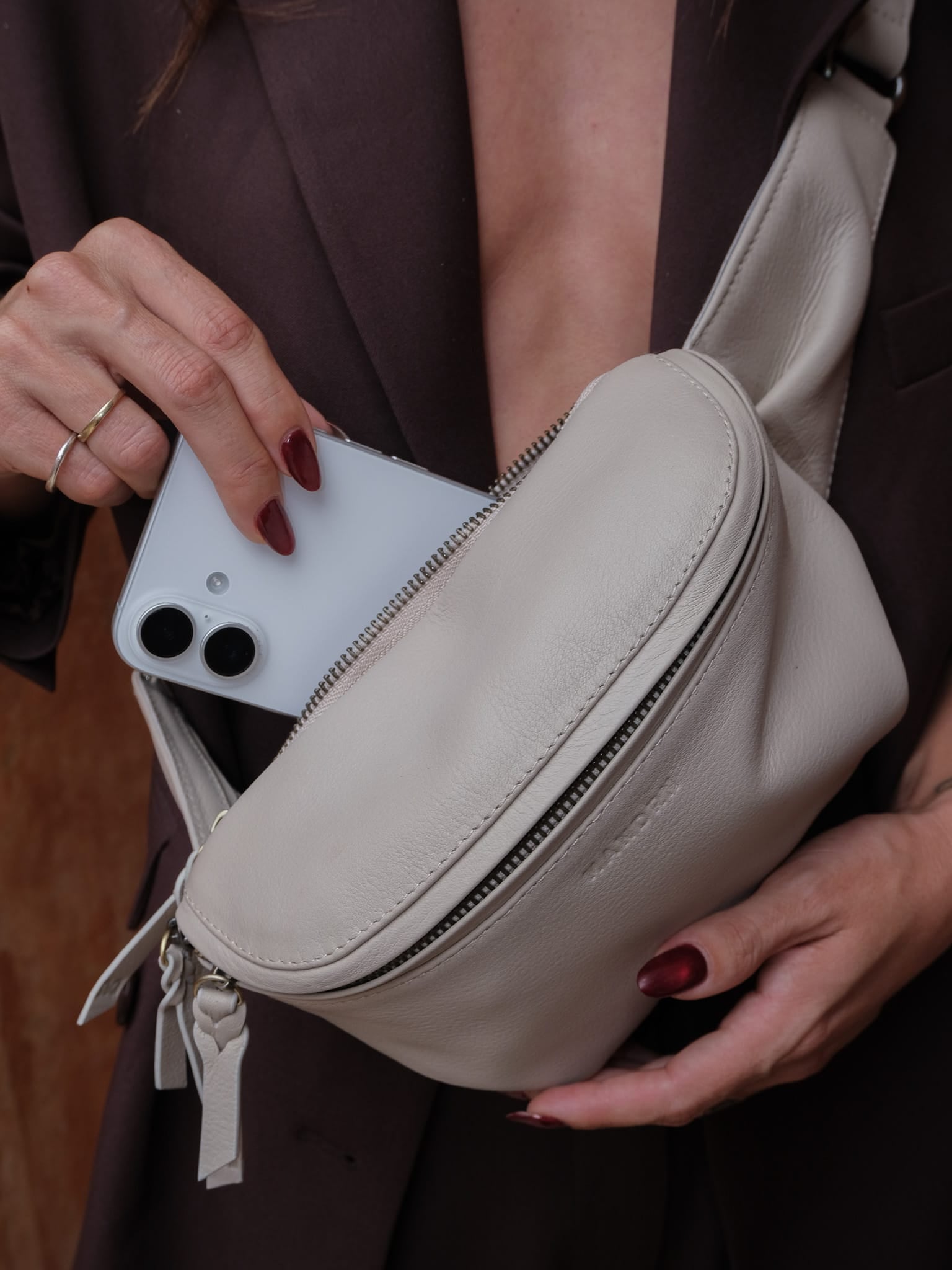 Mandrn Remy - Bone Fanny Pack