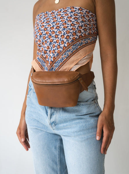 MANDRN  Genuine Leather Fanny Packs for the Modern You