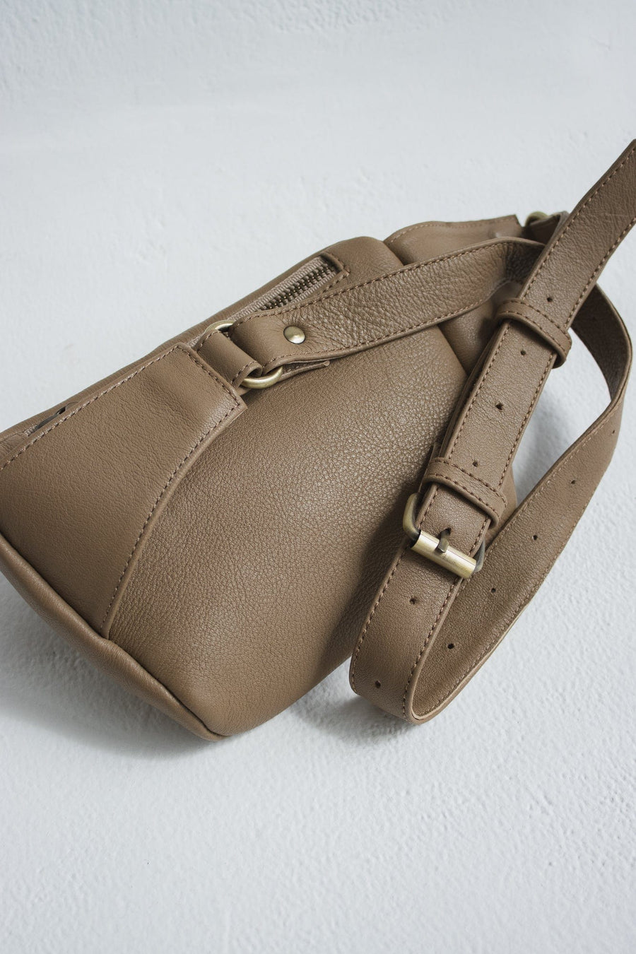 Mandrn Remy - Taupe 2.0 Fanny Pack