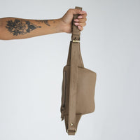 Mandrn Remy - Taupe (Mexico New) Fanny Pack
