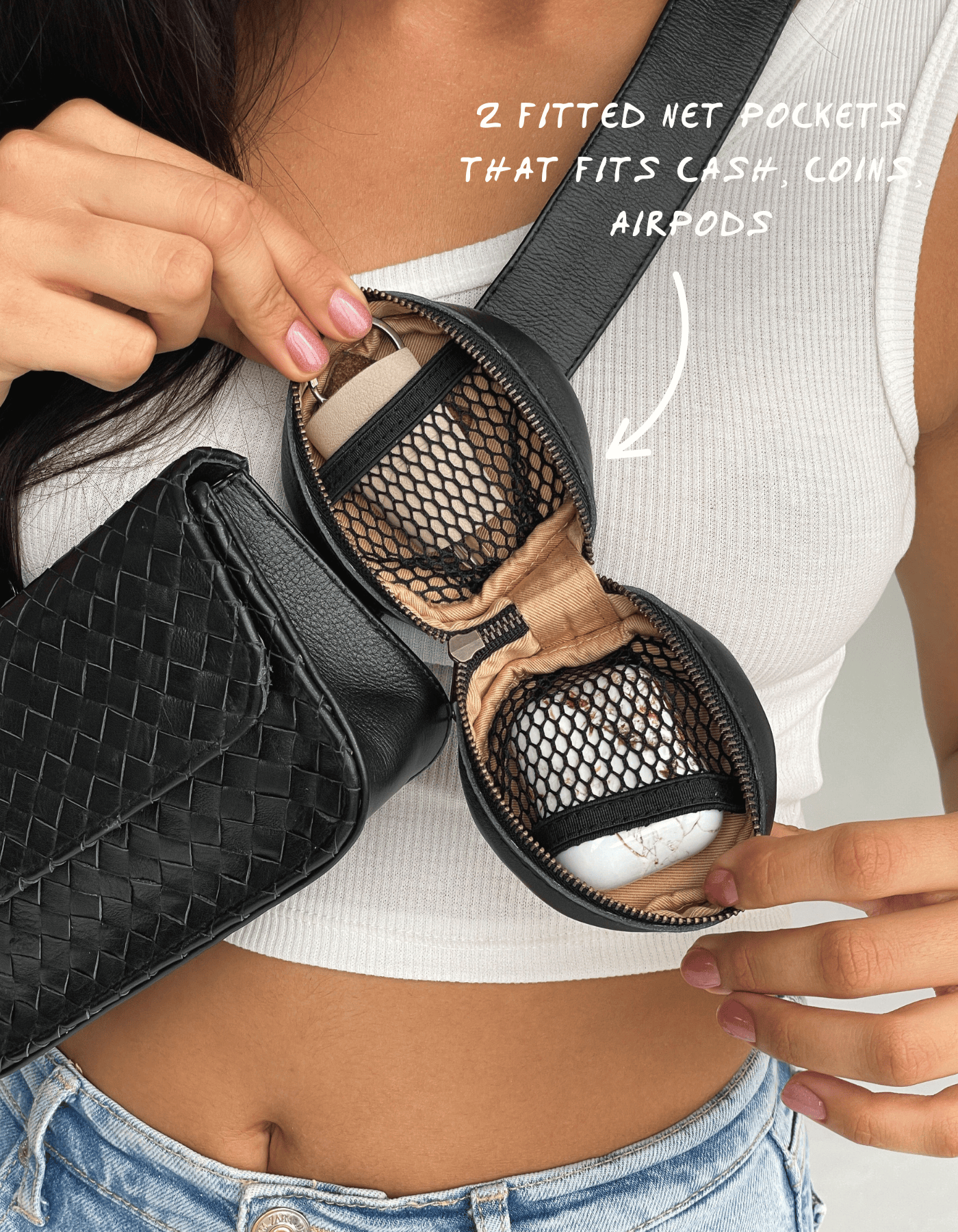 MANDRN | The Rover Circle Pouch - Black Leather MANDRN | The Rover Circle Pouch - Black Leather