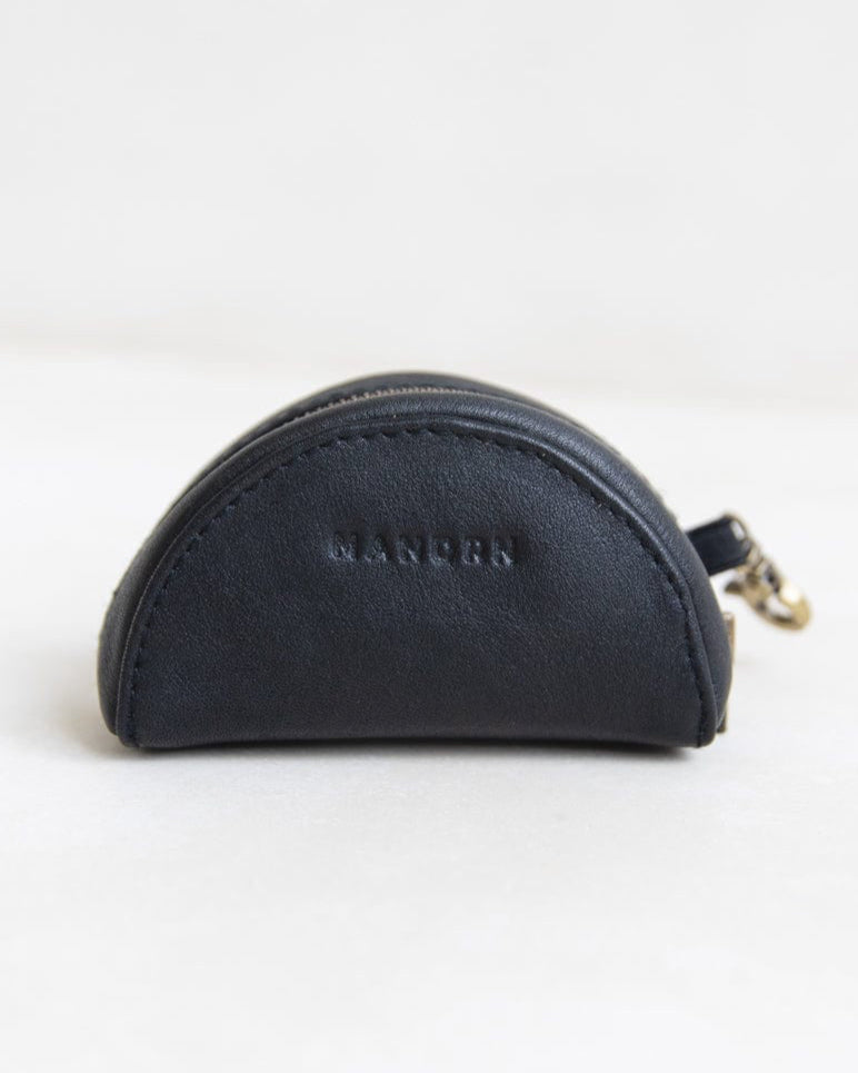 Mandrn Rover Half-moon Pouch - Black Circle Pouch Add-On