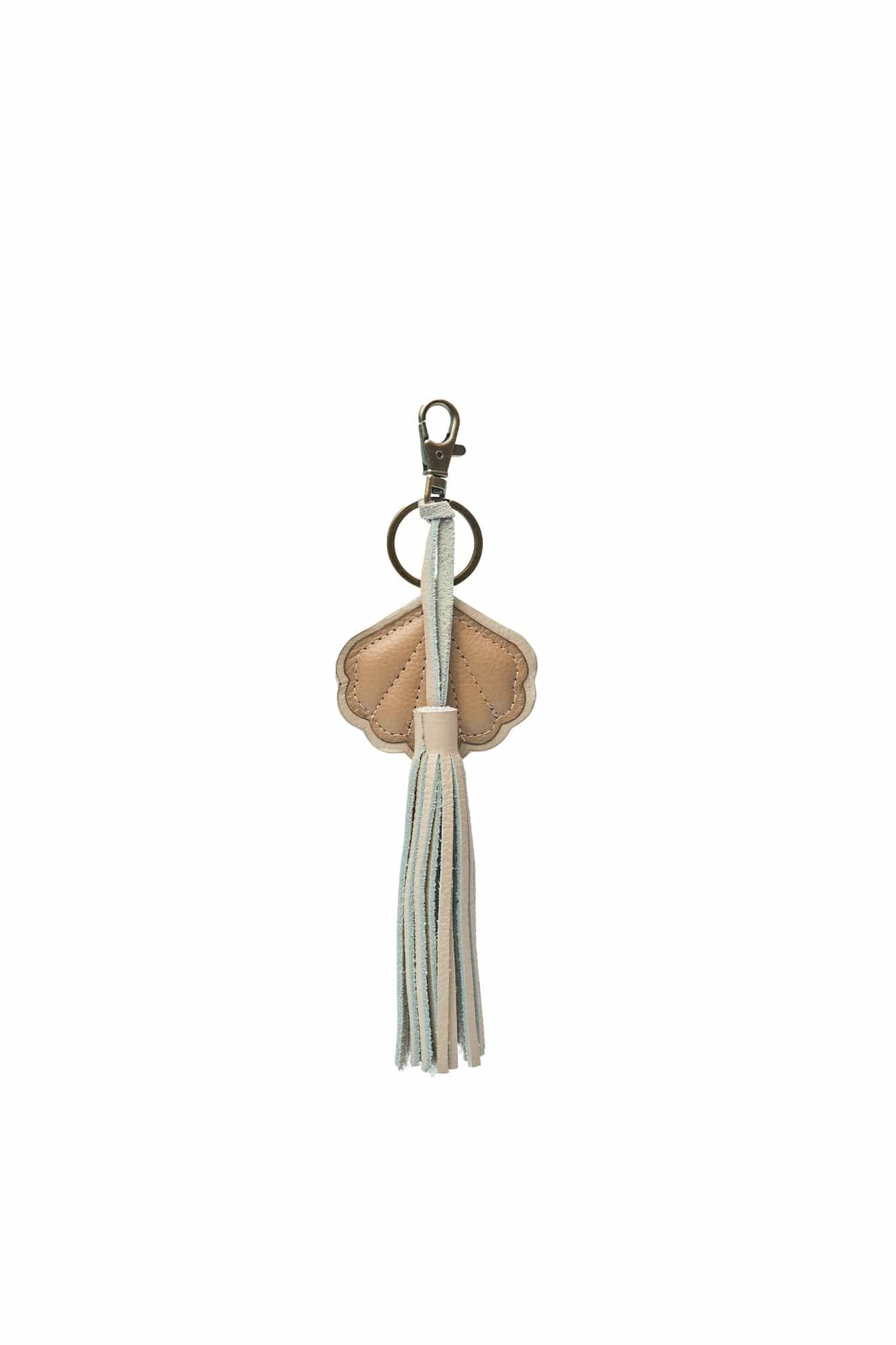 Mandrn Sea Shell & Tassel Keychain