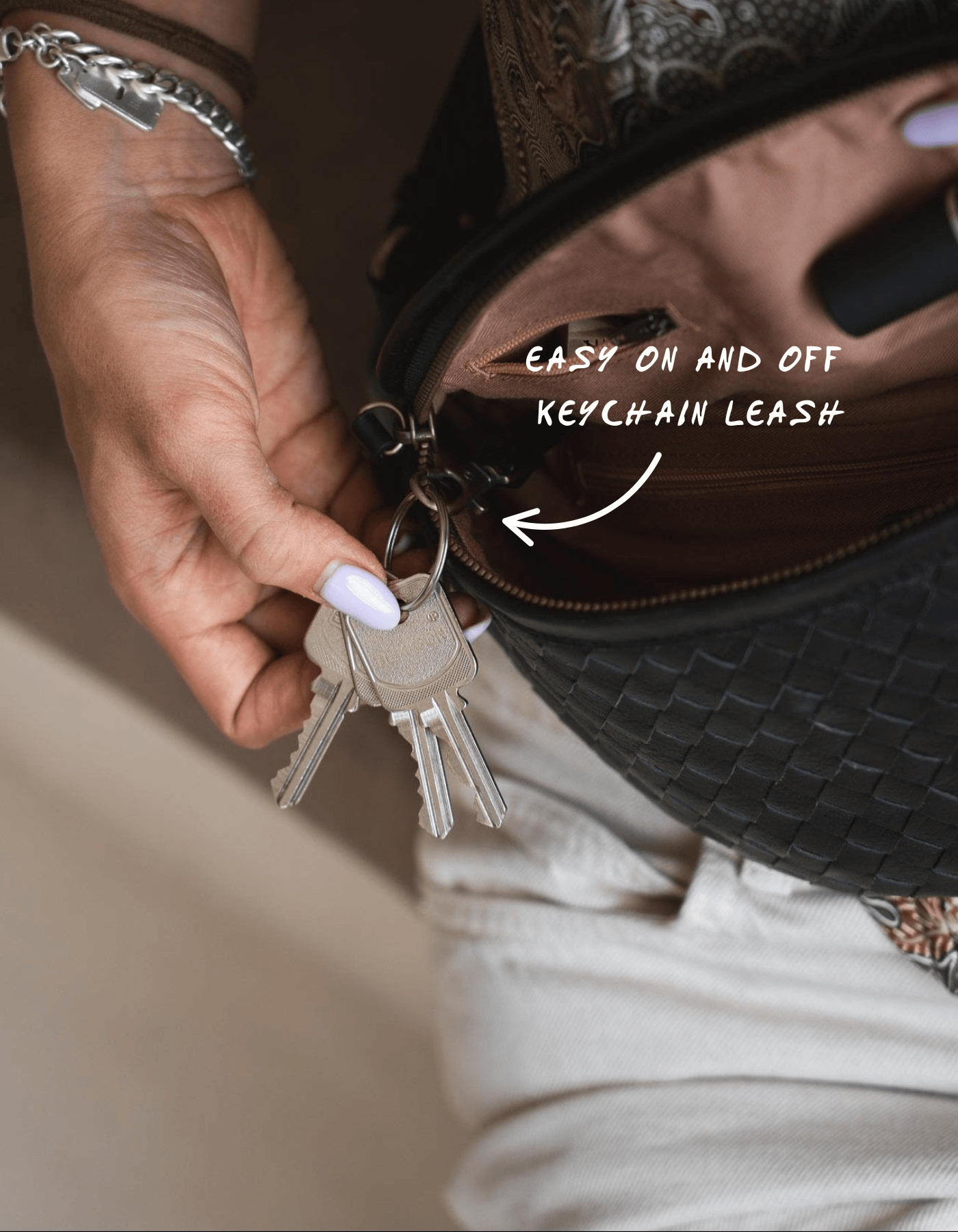 Mandrn Woven Atlas - Black Fanny Pack