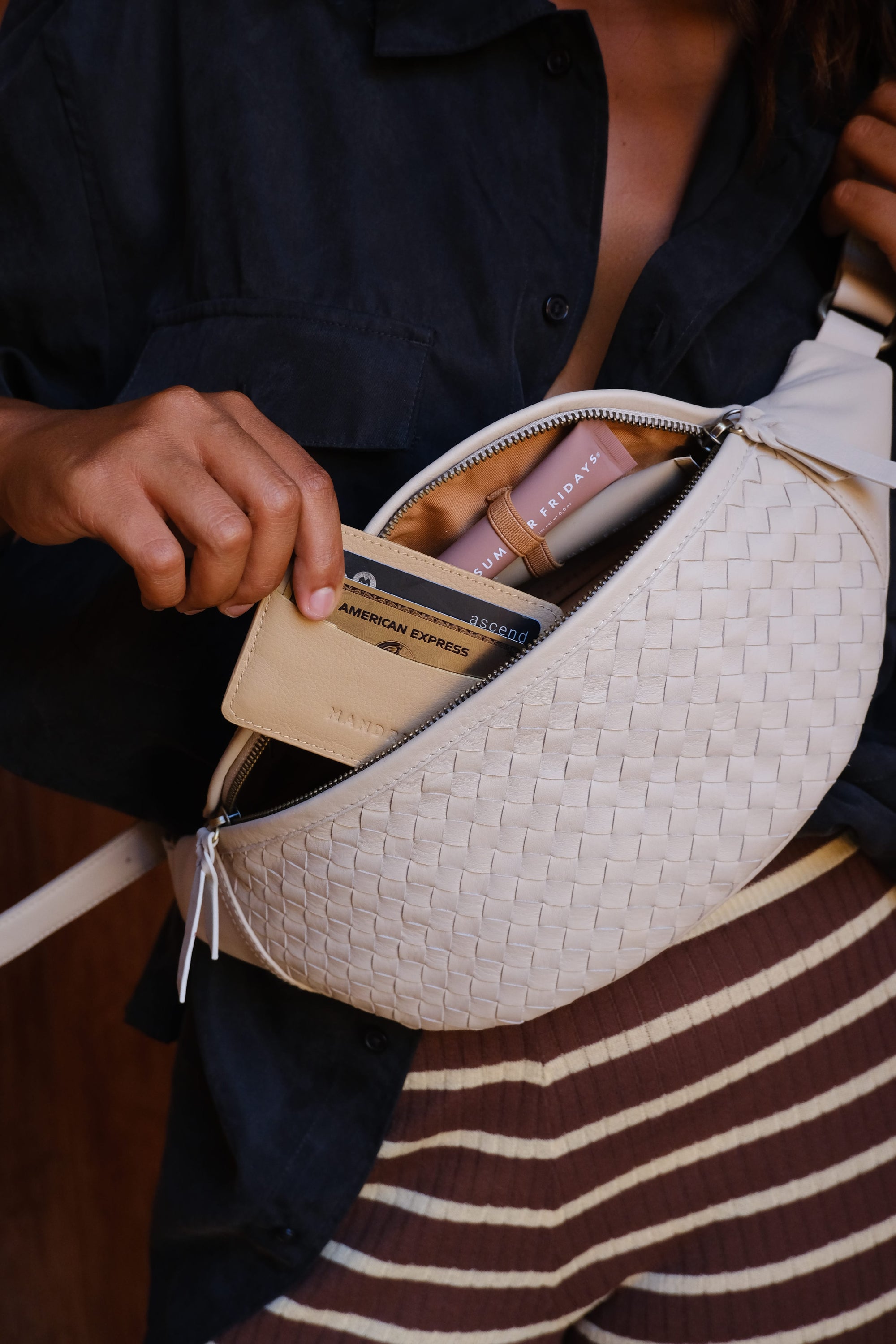 Mandrn Woven Atlas - Bone Crossbody Bag