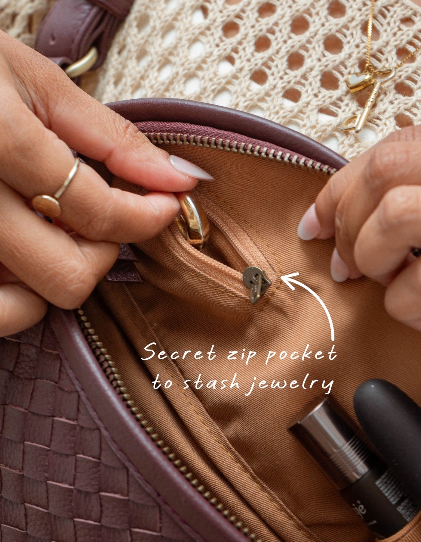 Mandrn Woven Atlas - Burgundy Fanny Pack