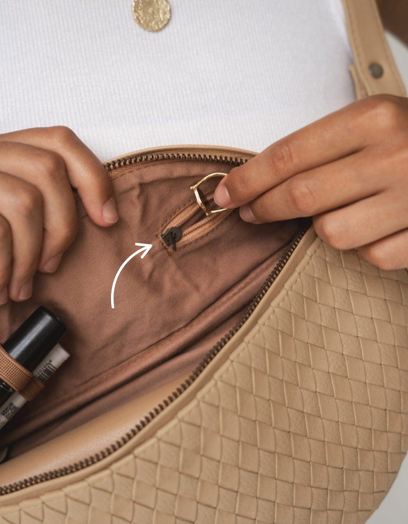 Mandrn Woven Atlas - Sand Crossbody Bag