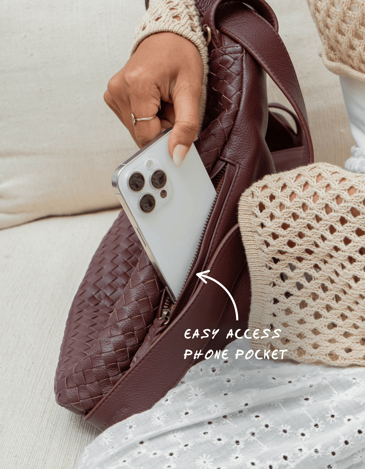 MANDRN Woven Evra Tote - Burgundy tote