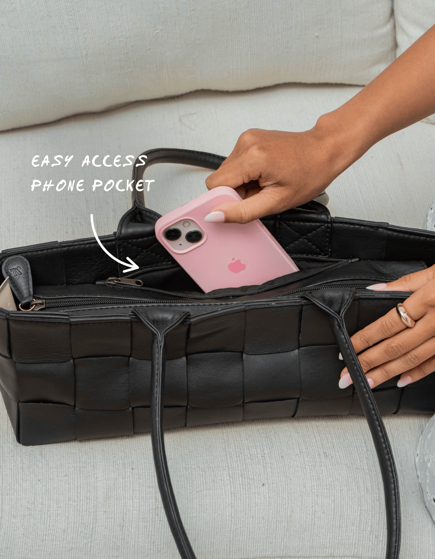 Mandrn Woven Rosalie - Black Purse