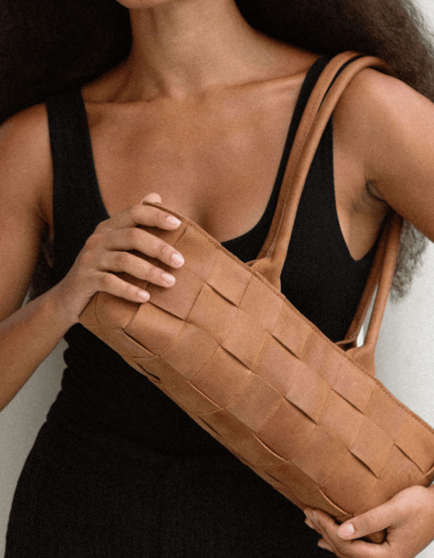 Mandrn Woven Rosalie - Saddle (Light) Purse