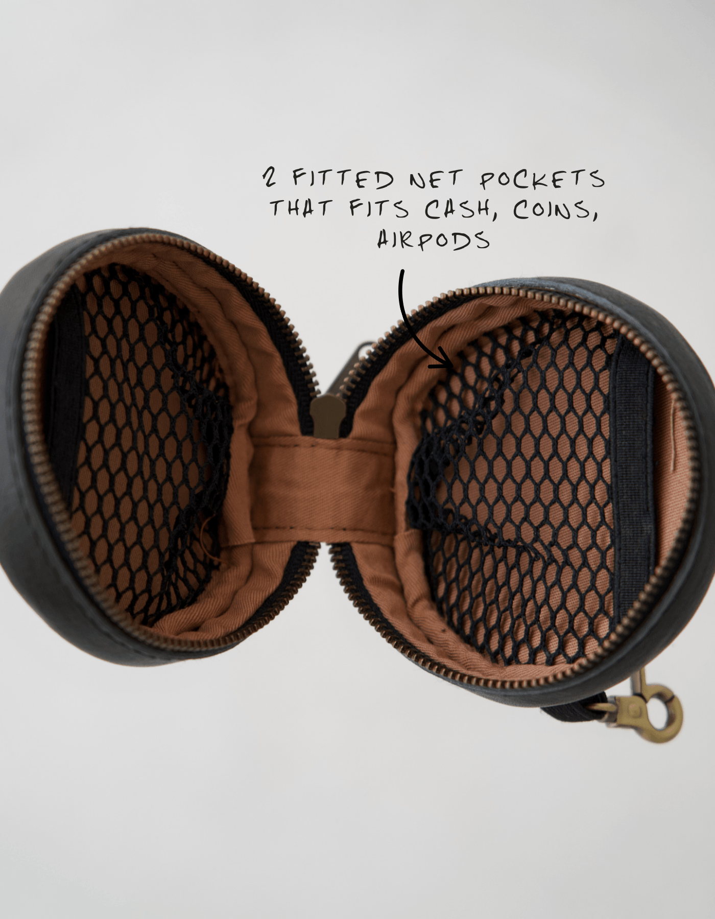 Mandrn Woven Rover Circle Pouch - Black Circle Pouch Add-On