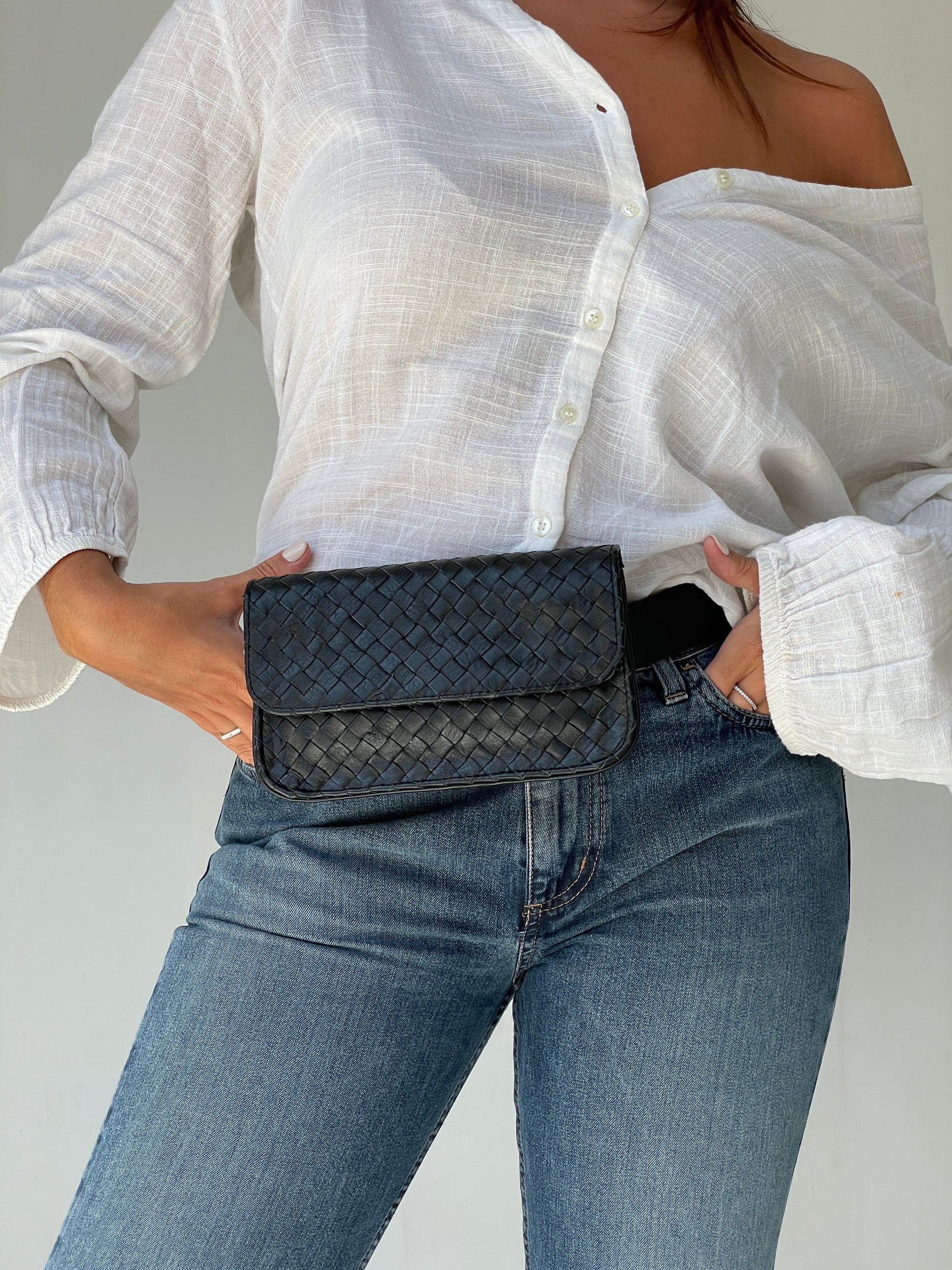 MANDRN | The Woven Ziggy - Black Leather Belt Bag