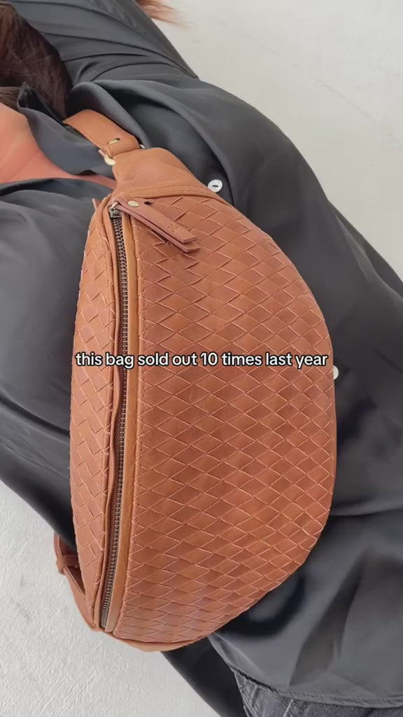 And now it’s BACK! #wearyourfreedom #designedbywomen #fashion 