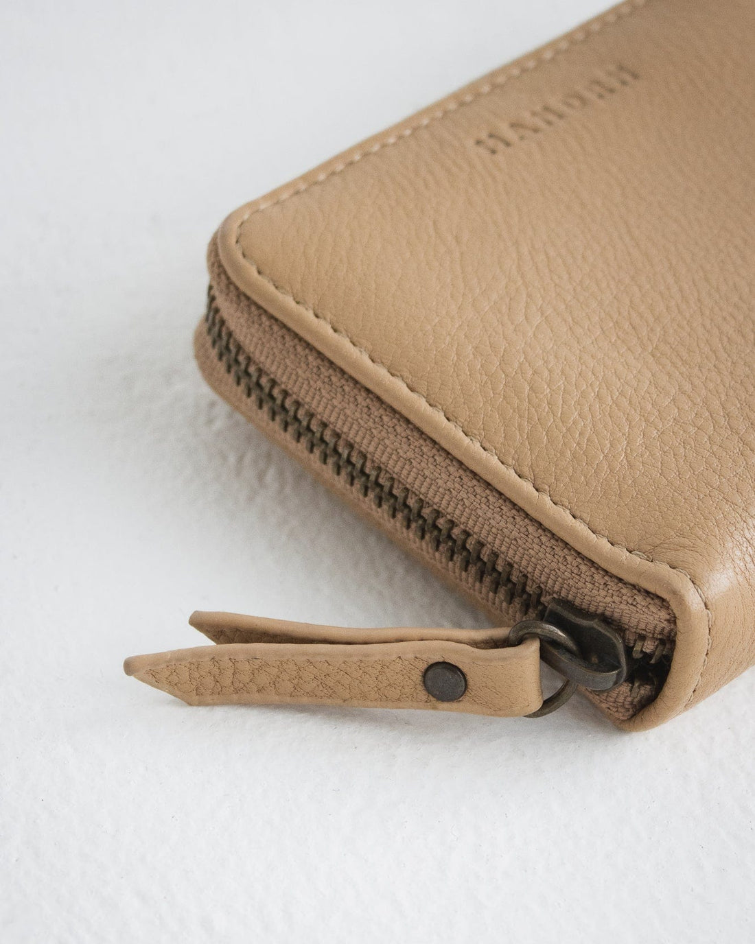 Mandrn Quin Wallet - Sand Wallets & Money Clips