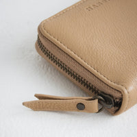 Mandrn Quin Wallet - Sand Wallets & Money Clips